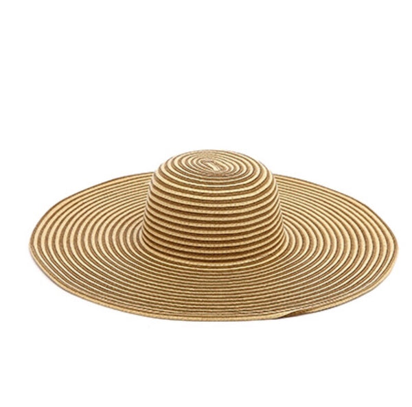 Wide brimmed floppy hat
